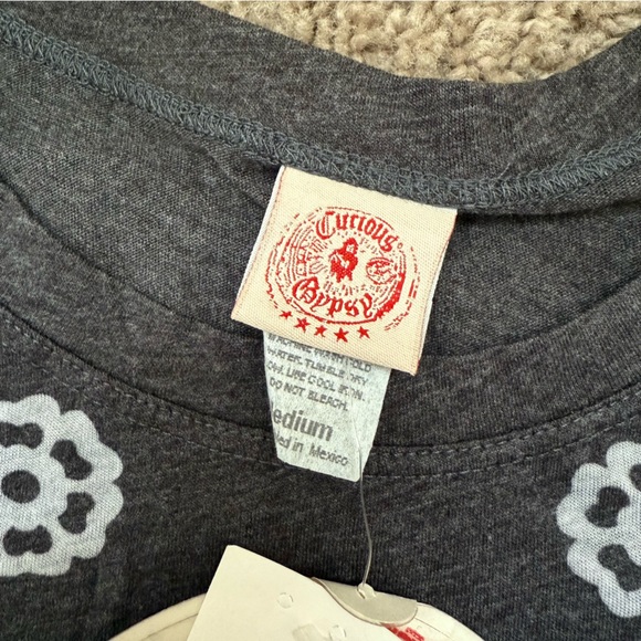 NWT Curious Gypsy T Shirt Medium - Picture 5 of 6